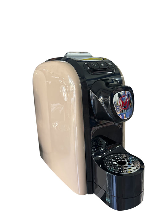 Macchinetta mito nera e nocciola